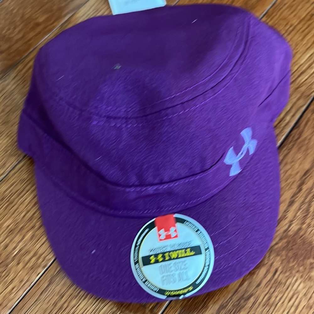 Womens UnderArmour Hat